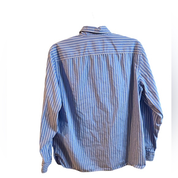 American eagle outfitters light blue and white striped button down size XL - Picture 3 of 3